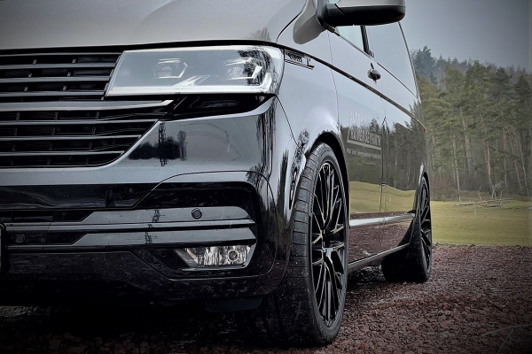 9x20 ET39 Twin-Monotube-Projekt-20.2 Alufelge schwarz glanz für VW T6.1
